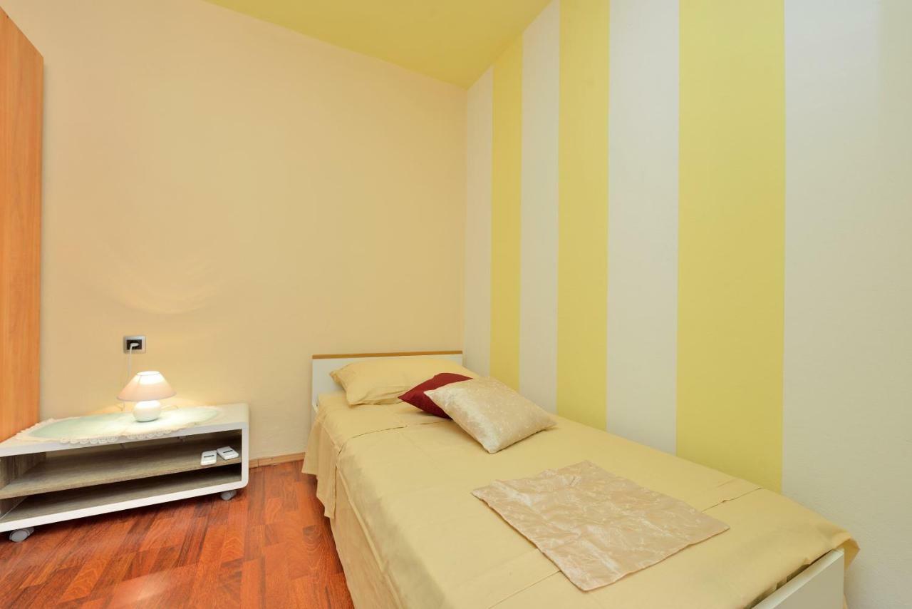 Apartments Carpe Diem Novigrad  Exterior photo